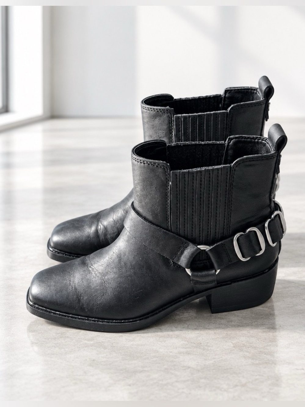 Sam Edelman Black Ankle Harness Boots - 6